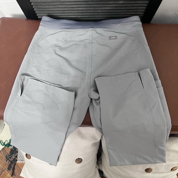 FIGS Technical Collection S/T - Picture 2 of 5